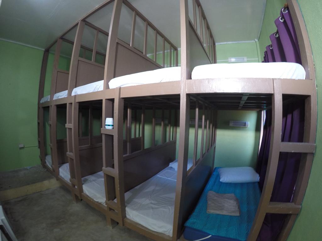 Malapascua Budget Inn Mbi Dive Center Exterior photo