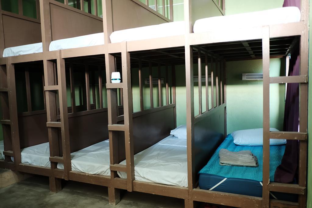 Malapascua Budget Inn Mbi Dive Center Exterior photo